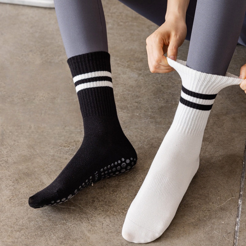 Women Non Slip Yoga Socks, Gri - Yoga Fitness Dance のレビューと価格