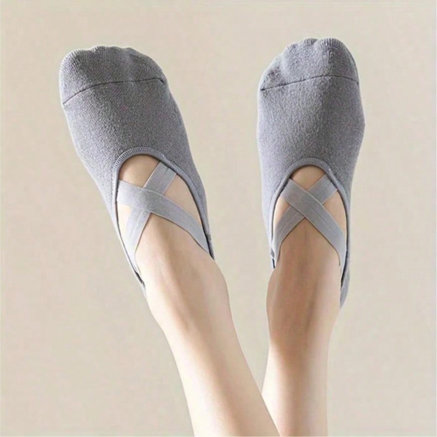 Anti-slip silicone sole yoga s - Yoga Fitness Dance のレビューと価格