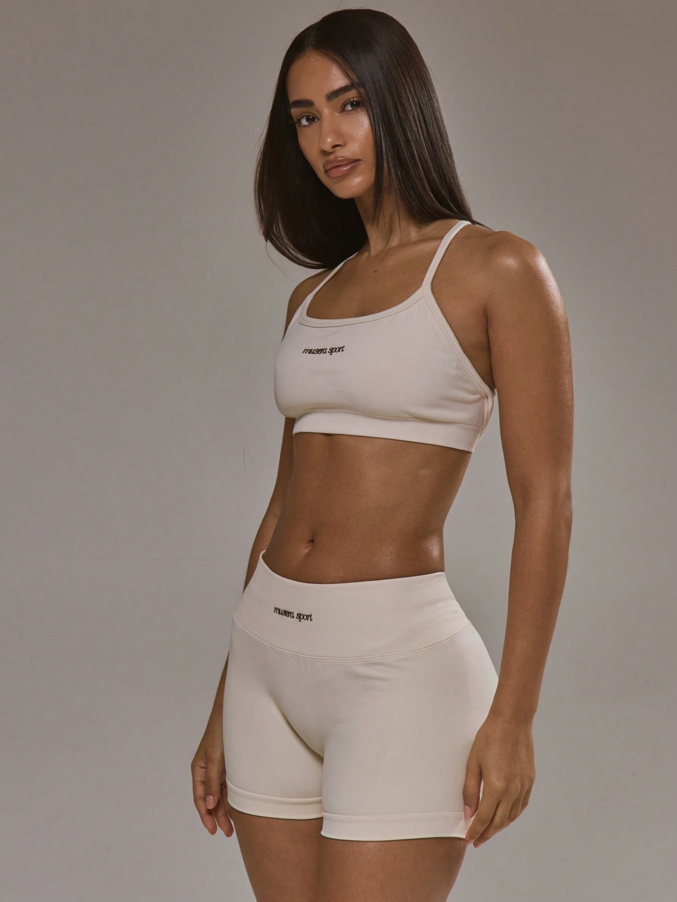 Cross Back Sports Bra & Scrunc - Yoga Fitness Leggings のレビューと価格
