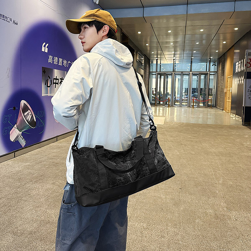 Crossbody bag wet and dry sepa - Yoga Fitness Brand のレビューと価格